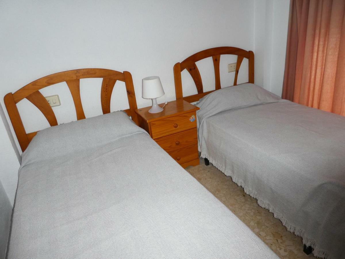 Apartamentos Gandia Grau Y Playa 3000 Екстер'єр фото