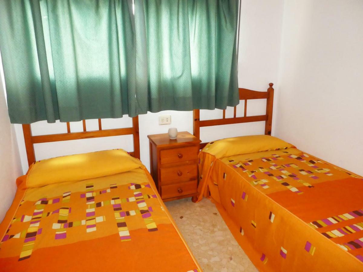 Apartamentos Gandia Grau Y Playa 3000 Екстер'єр фото