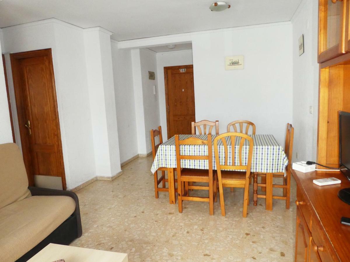Apartamentos Gandia Grau Y Playa 3000 Екстер'єр фото